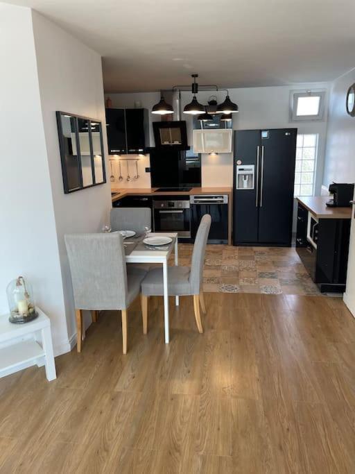 Appartement 3P Ivry Luaran gambar